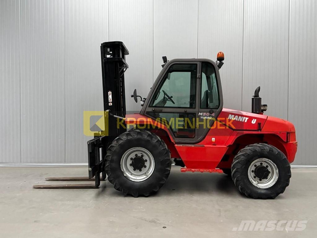 Manitou M 50-4 Apvidus autokrāvējs