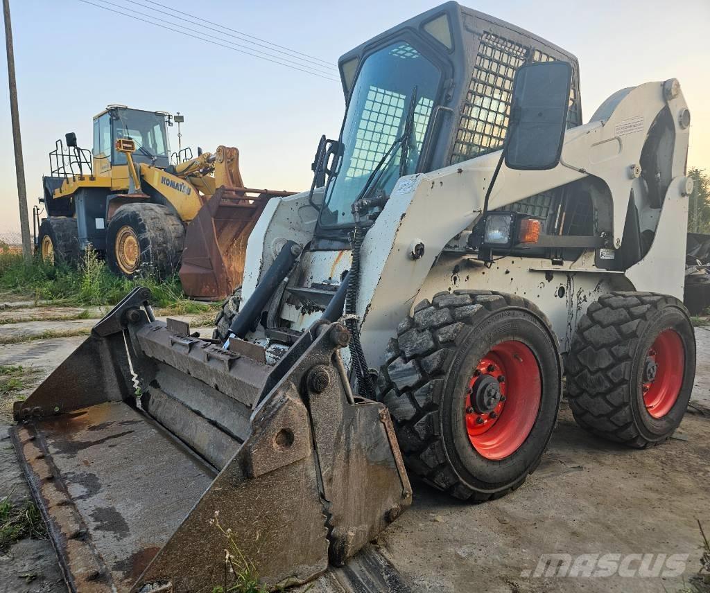 Bobcat S 250 Iekrāvēji uz riteņiem