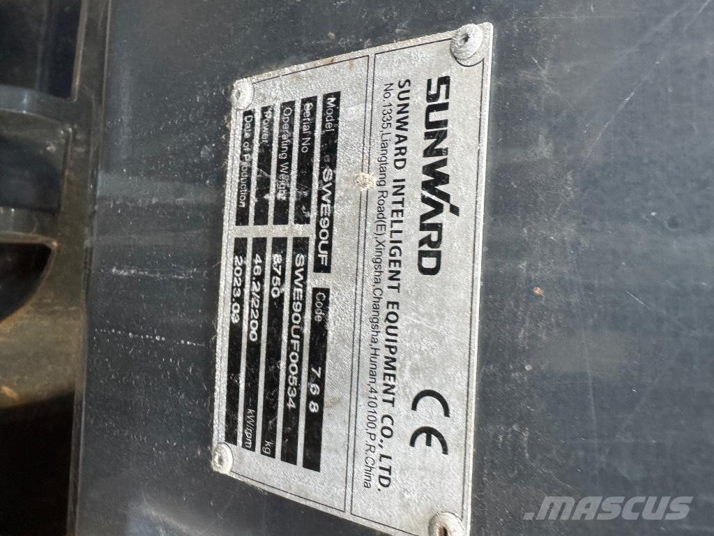 Sunward SWE90UF Vidēja lieluma ekskavatori 7 t - 12 t