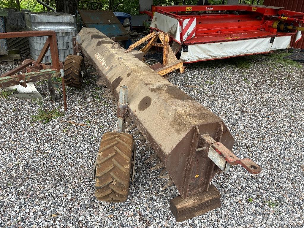 Hydromann Sten rive Akmeņu savācēji