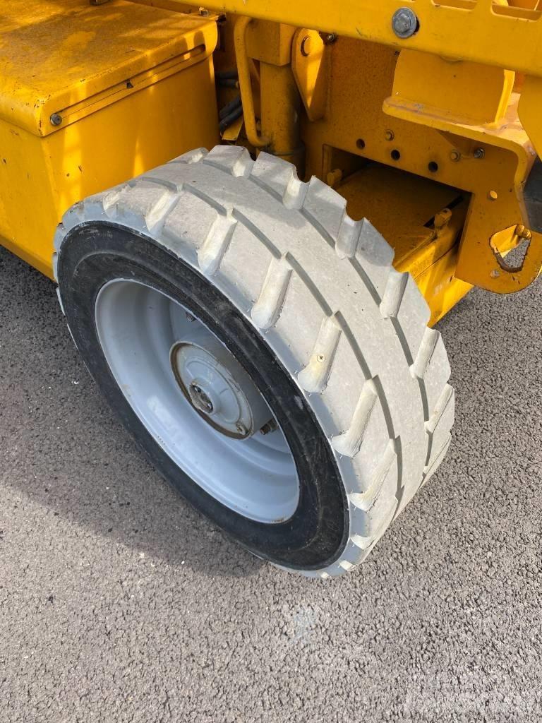 JLG 4069 LE Šķerveida pacēlāji