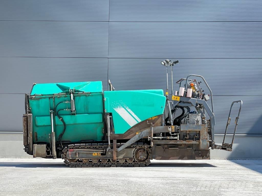 Vögele SUPER 800 Asfalta klājēji