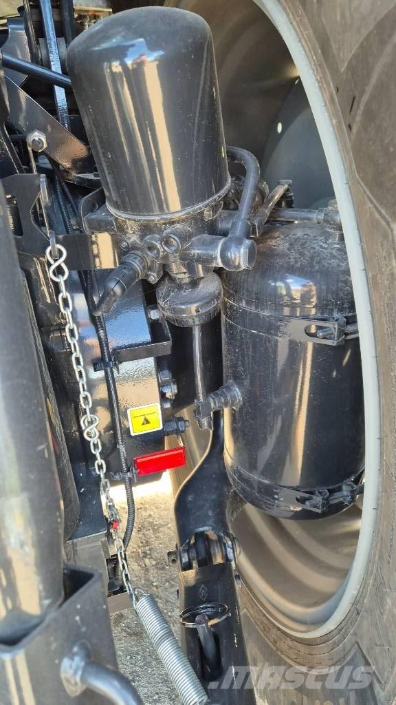 Deutz-Fahr 7250 TTV Traktori