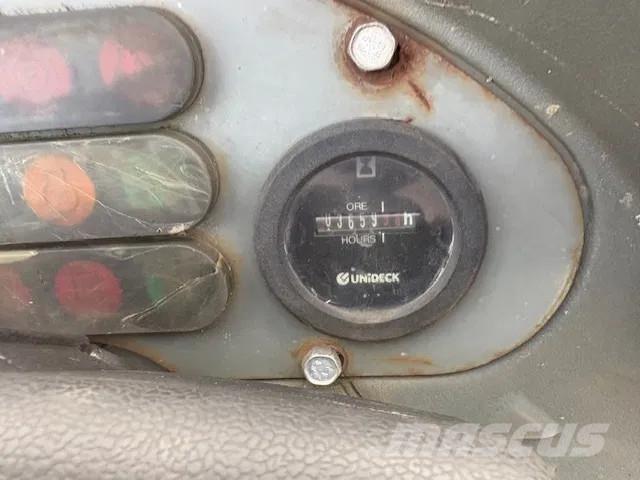 Neuson 6001 Mini pašizgāzēji