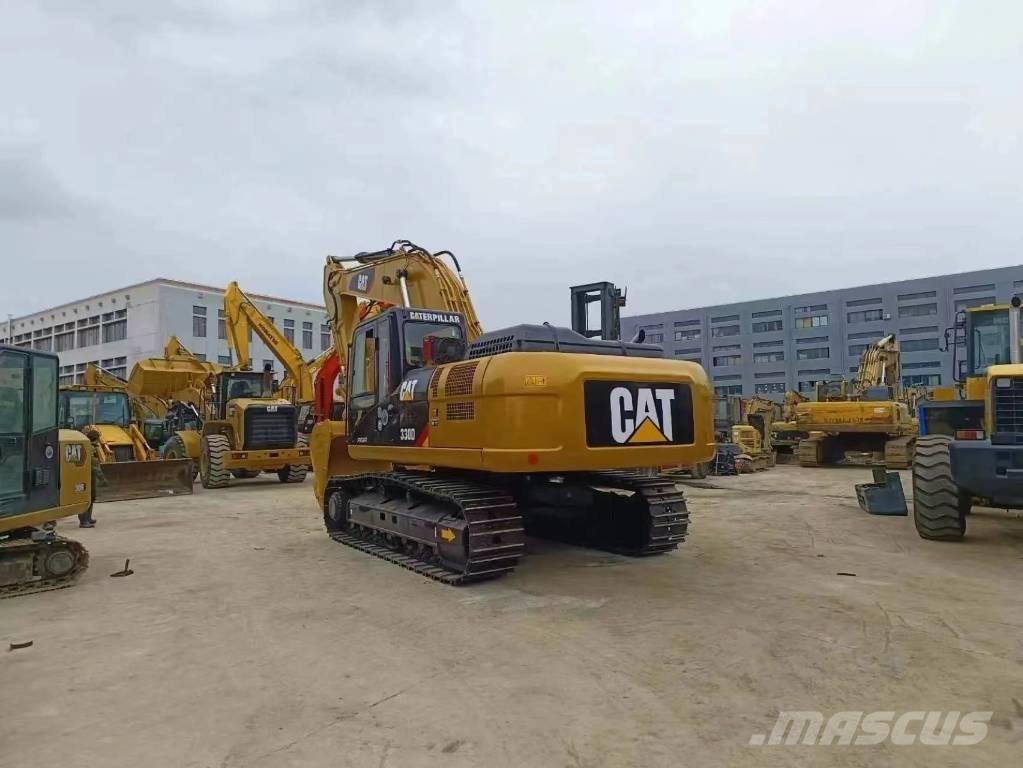 CAT 330 D Kāpurķēžu ekskavatori