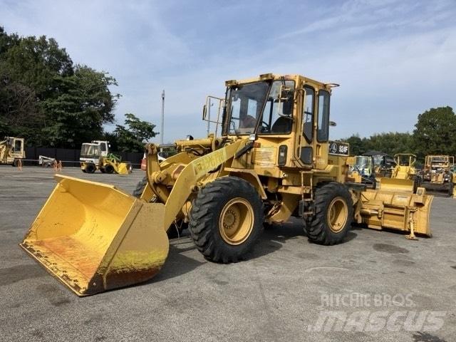 CAT 924 F Iekrāvēji uz riteņiem