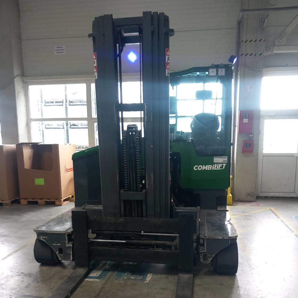 Combilift C 4000 E Četru virzienu krāvēji