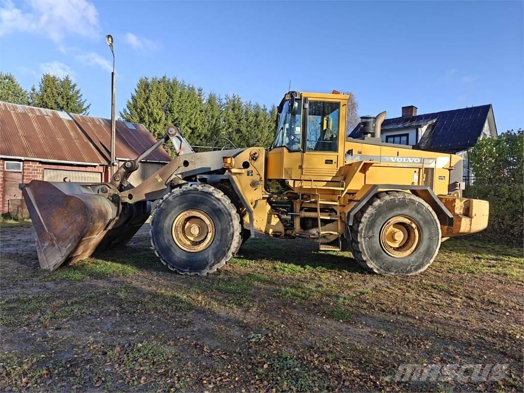 Volvo L180C Iekrāvēji uz riteņiem