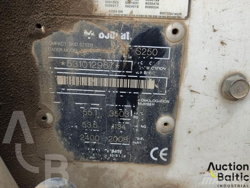 Bobcat S 250 Lietoti riteņu kompaktiekrāvēji