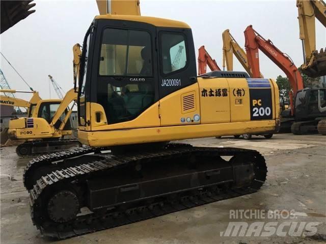 Komatsu pc200-7 Kāpurķēžu ekskavatori
