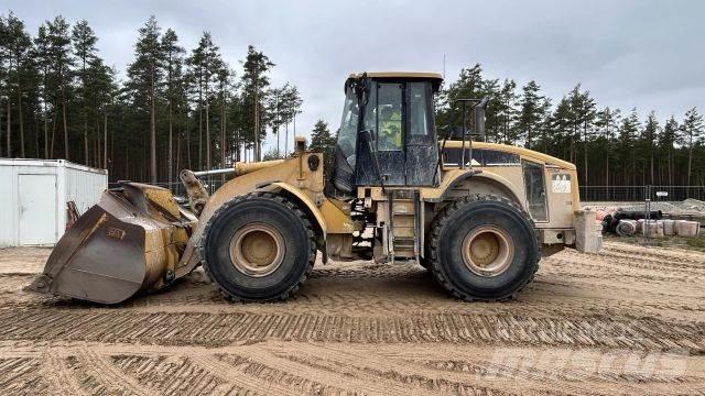 CAT 962H Iekrāvēji uz riteņiem