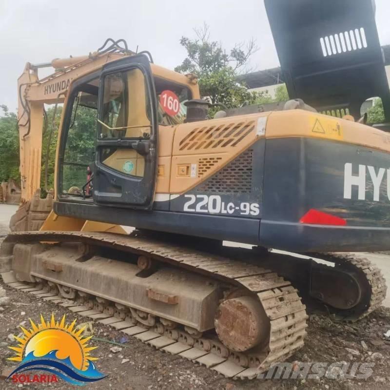 Hyundai R220LC-9S Kāpurķēžu ekskavatori
