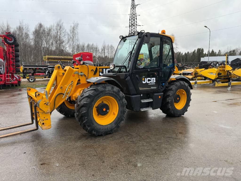JCB 531-70 Agri Lauksaimniecības pacēlāji