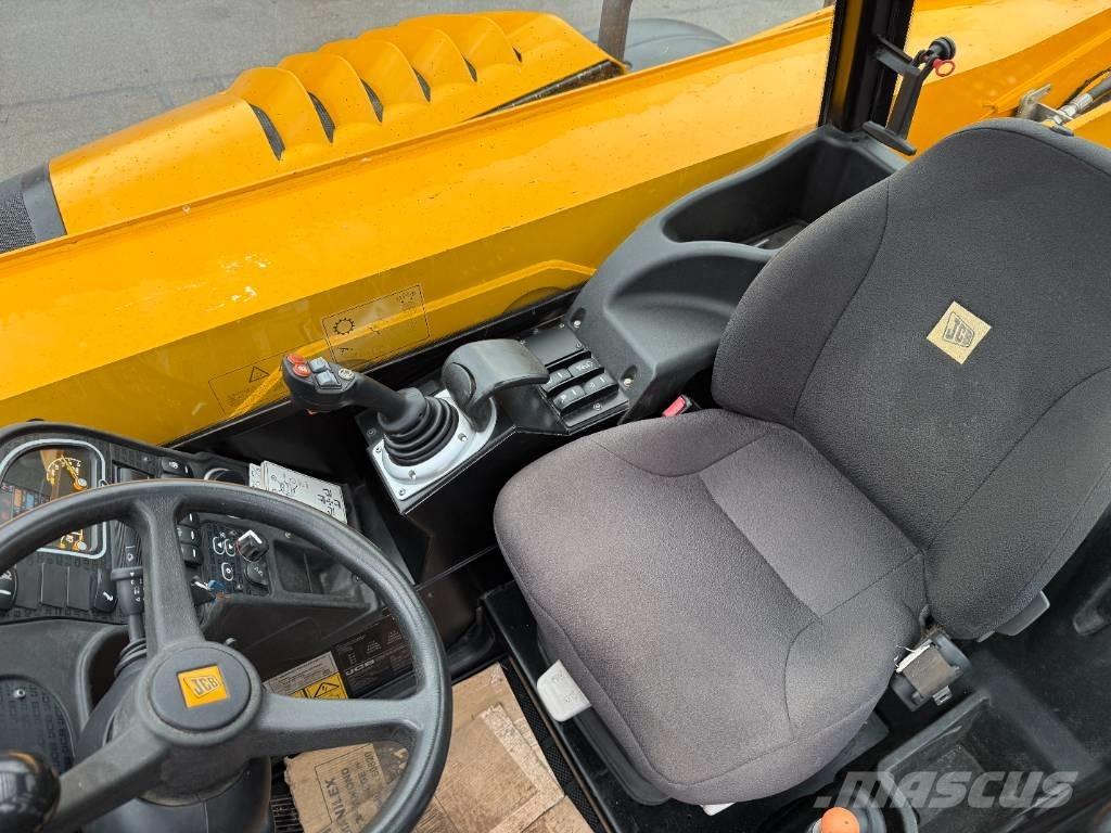 JCB 531-70 Agri Lauksaimniecības pacēlāji