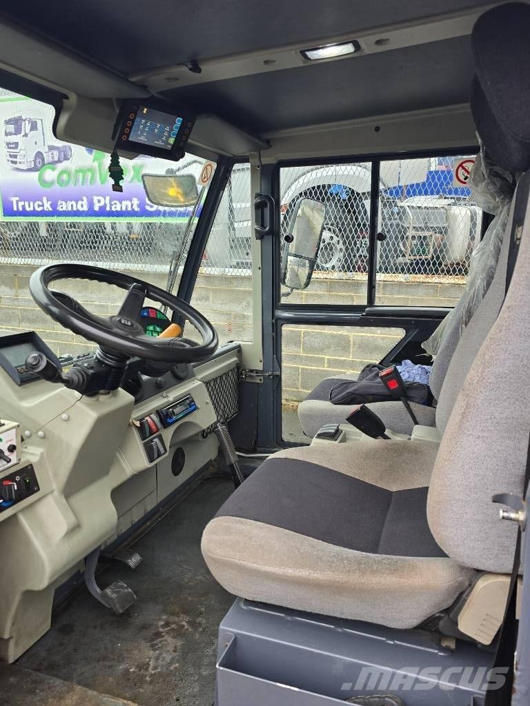 Scarab M25H Ielu tīrīšanas mašīnas