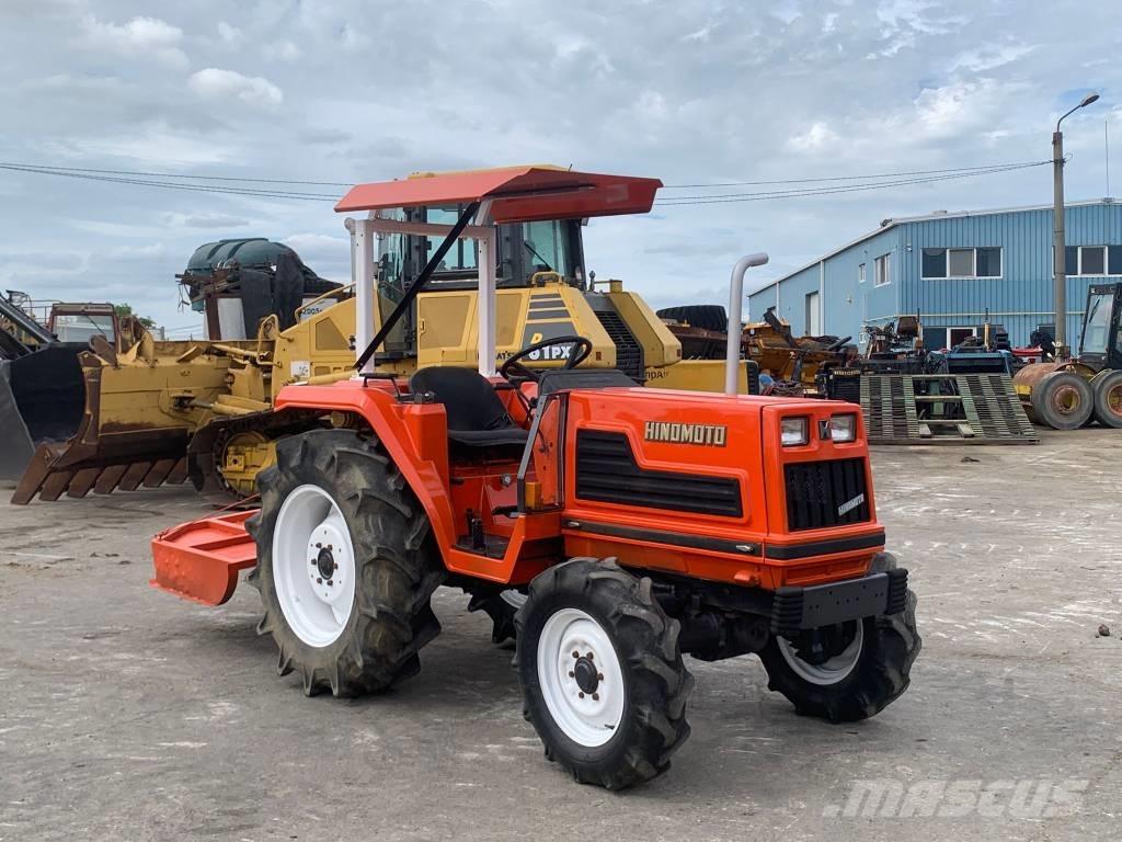 Hinomoto BD150 Traktori