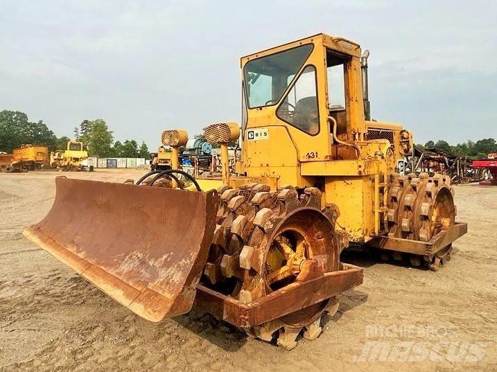 CAT 815 Augsnes blīvētāji