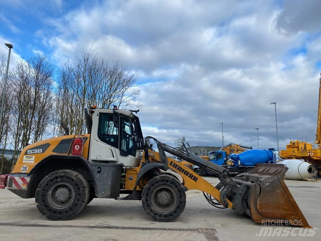 Liebherr L 538 Iekrāvēji uz riteņiem