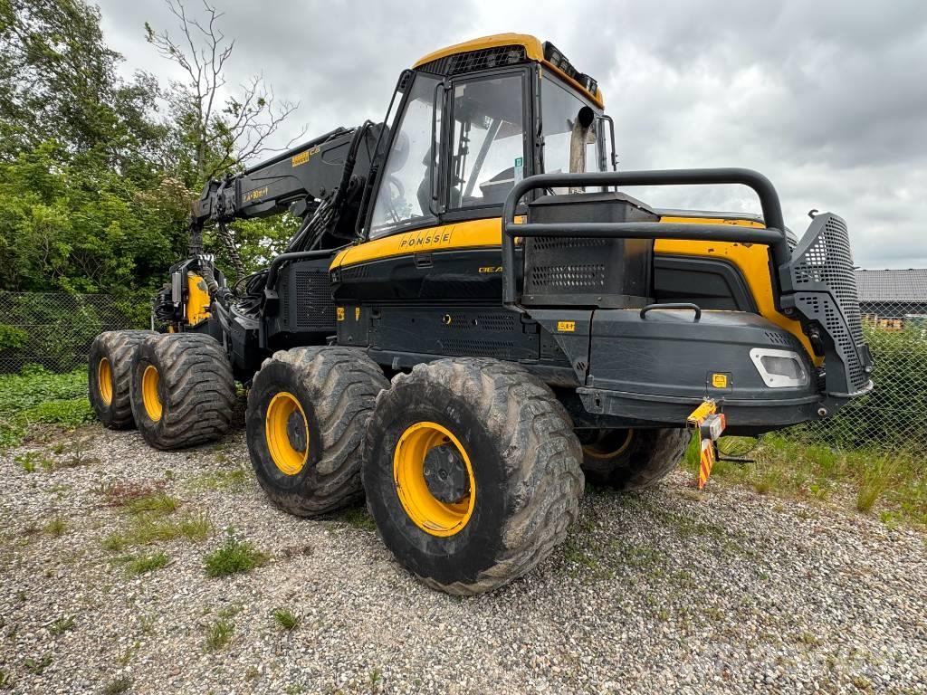 Ponsse Bear 8W Harvesteri
