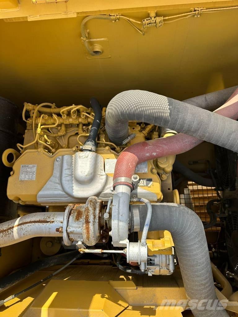 CAT CAT320GC Vidēja lieluma ekskavatori 7 t - 12 t