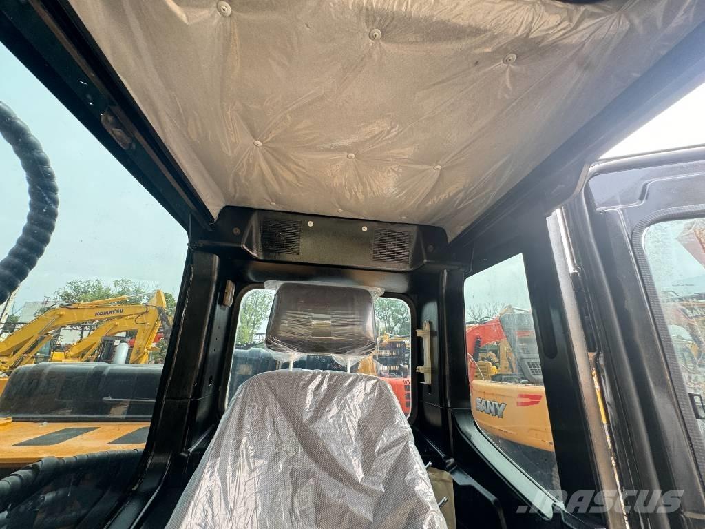 Sany SY 215 H Kāpurķēžu ekskavatori