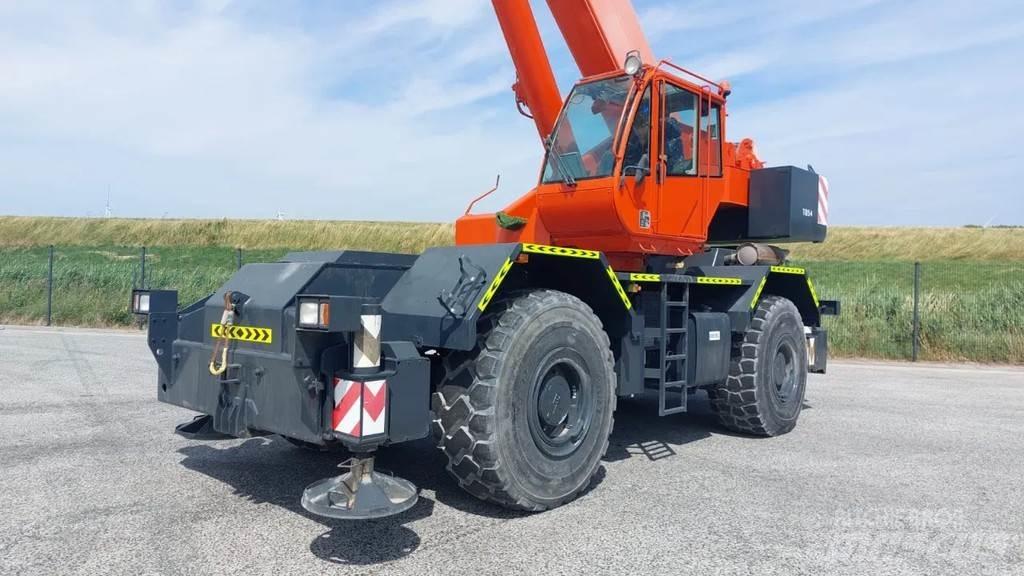 Terex A600 Celtņi nelīdzenām virsmām