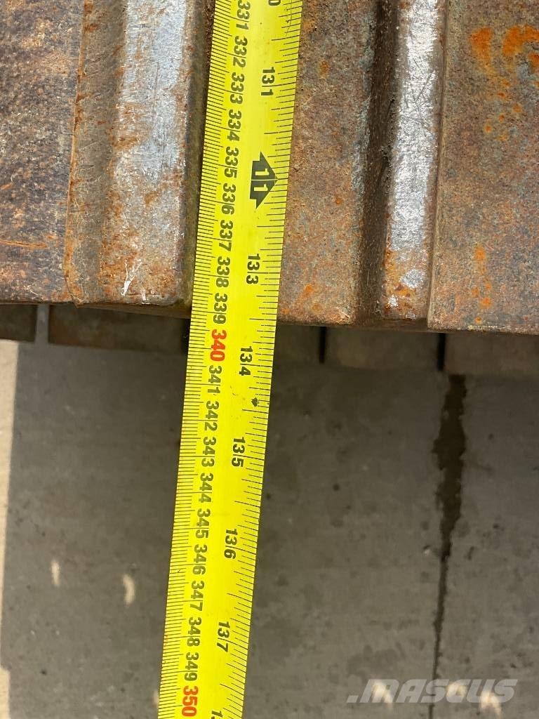 Hitachi ZX 250 LC-6 Ekskavatori tālās sniedzamības darbiem