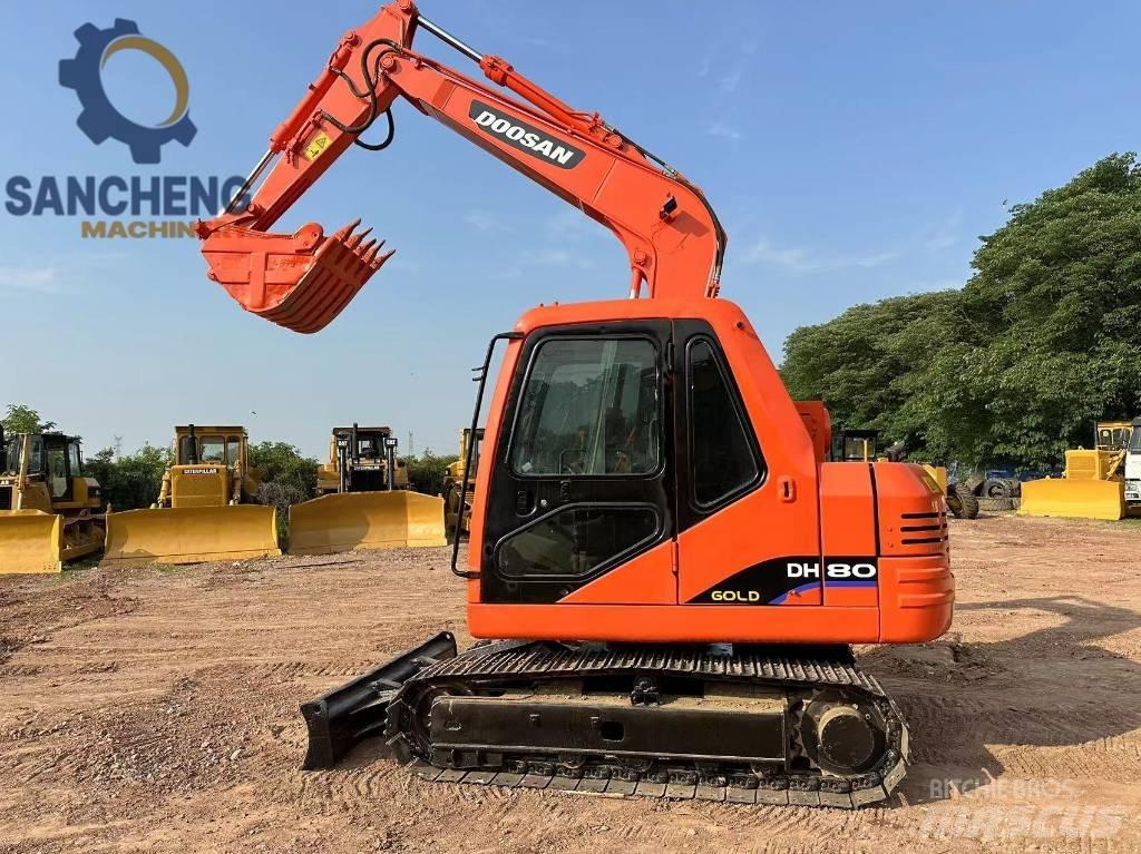 Doosan DH 80 Vidēja lieluma ekskavatori 7 t - 12 t