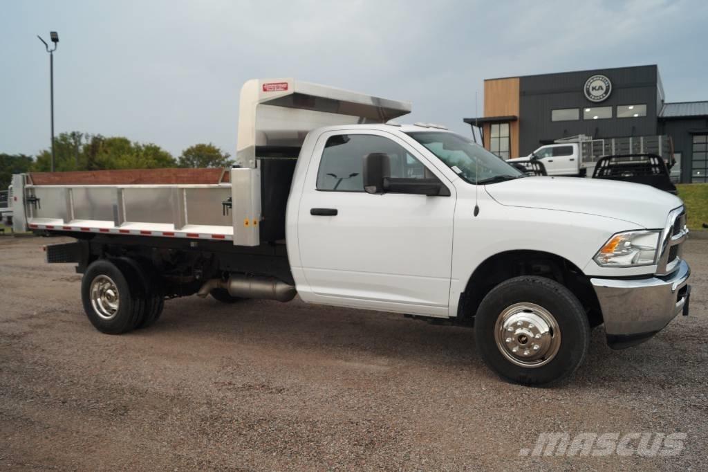 RAM 3500 TRADESMAN Pašizgāzējs