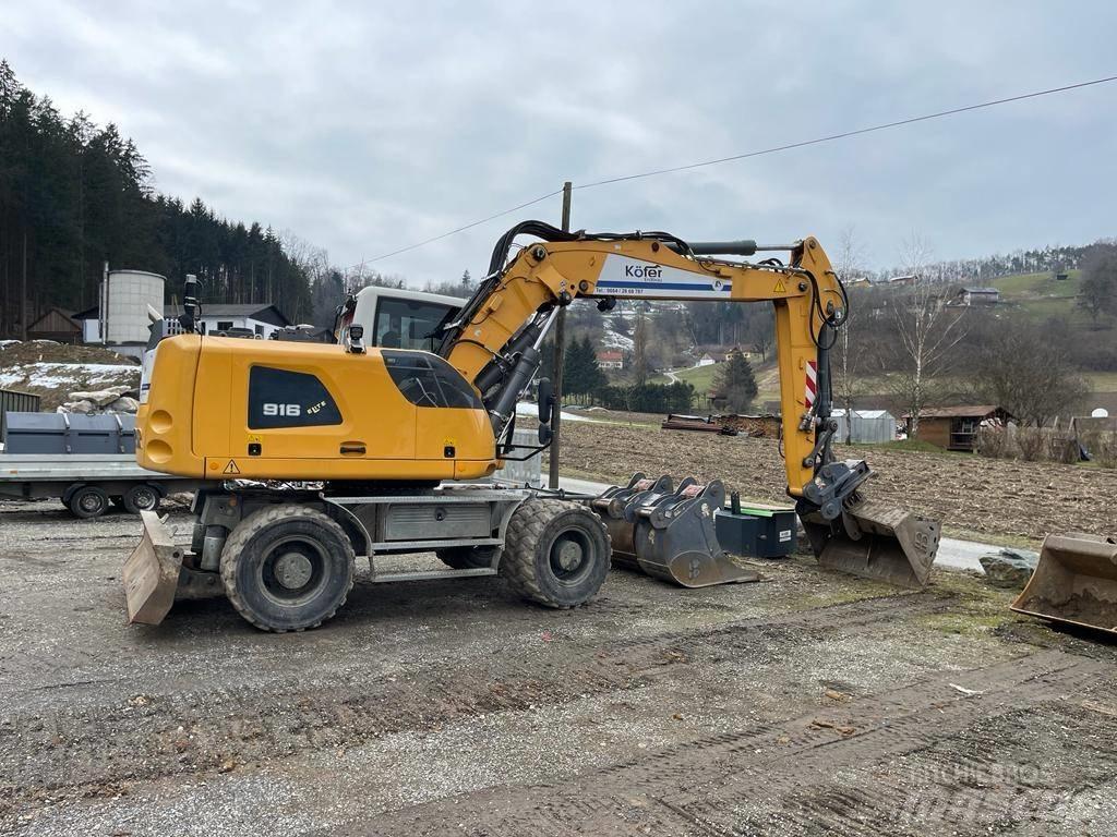Liebherr A 916 Ekskavatori uz riteņiem