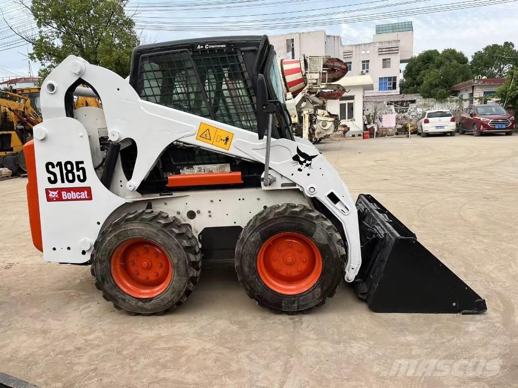 Bobcat S 185 Lietoti riteņu kompaktiekrāvēji