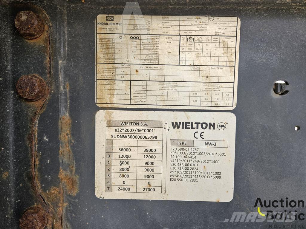 Wielton NW-3 Tents puspiekabes