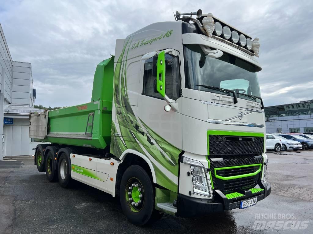 Volvo FH 8*4 Pašizgāzējs