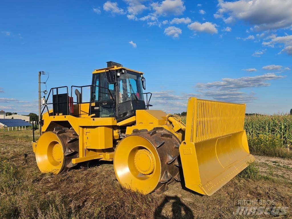 CAT 826 G Atkritumu preses