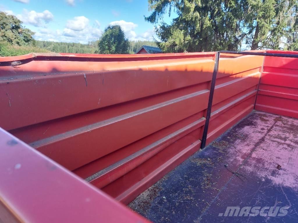 Junkkari 120 Treileri-pašizgāzēji