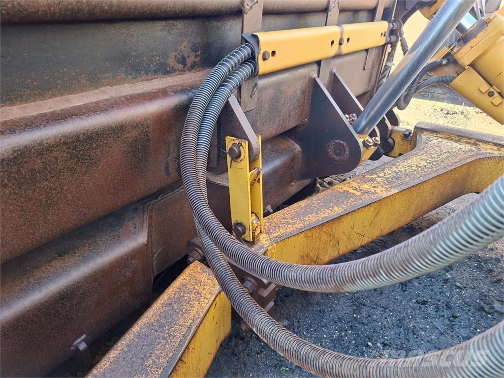 CAT D6T XL Būvniecība- Citi