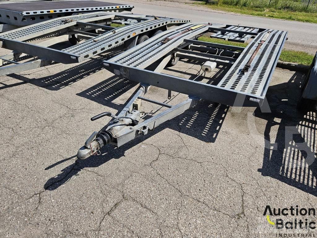  Rydwan EURO B2600 Tents puspiekabes
