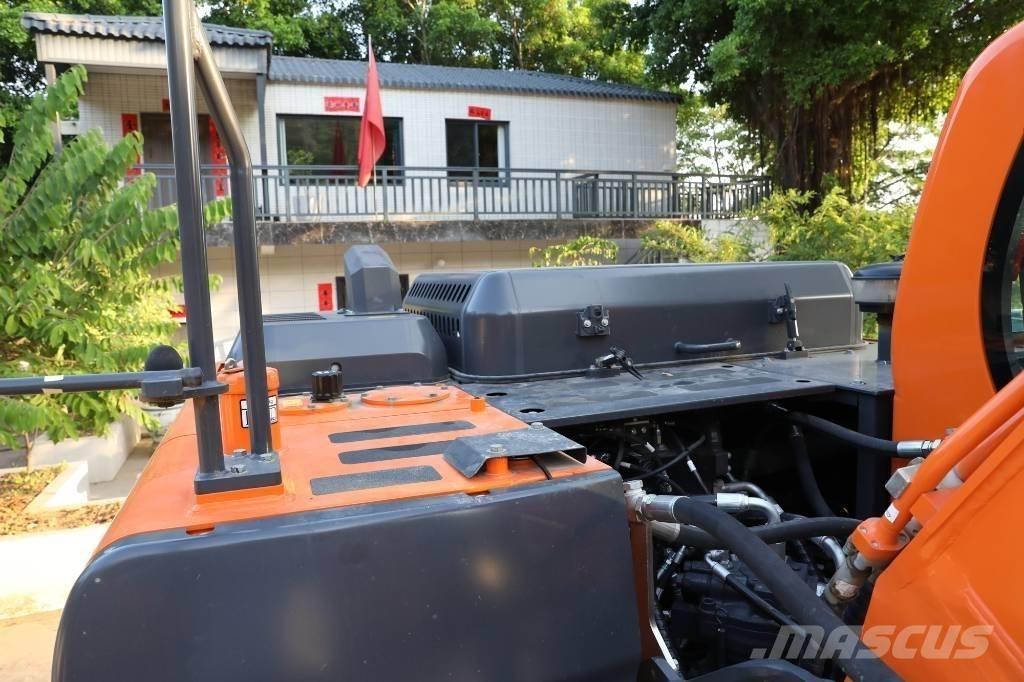 Develon DX205 Kāpurķēžu ekskavatori