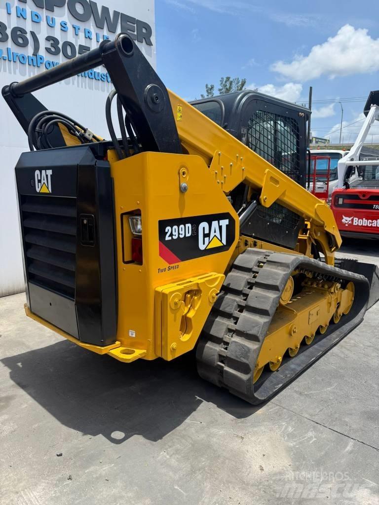 CAT 299 D 2 Lietoti riteņu kompaktiekrāvēji