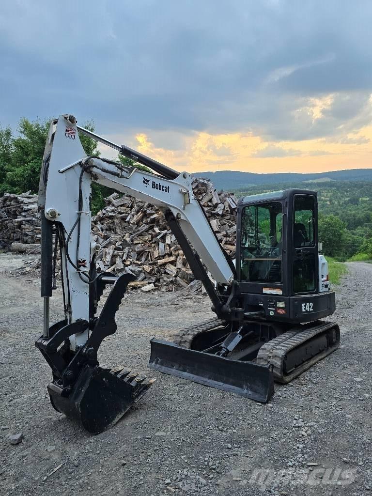 Bobcat E42 Mini ekskavatori < 7 t