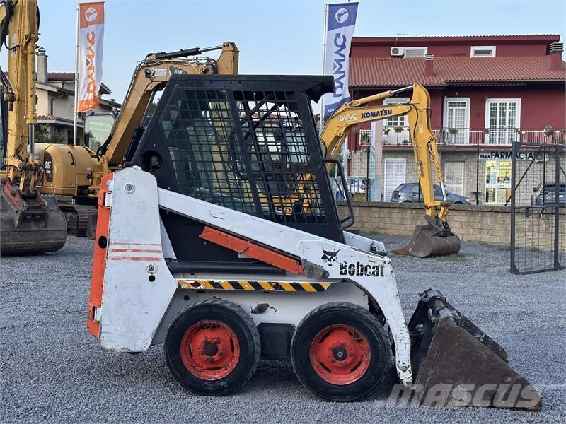 Bobcat 543 Lietoti riteņu kompaktiekrāvēji
