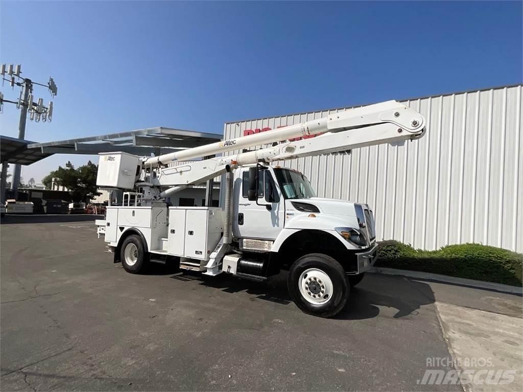 Altec AA755 Pacēlāji uz automašīnas bāzes