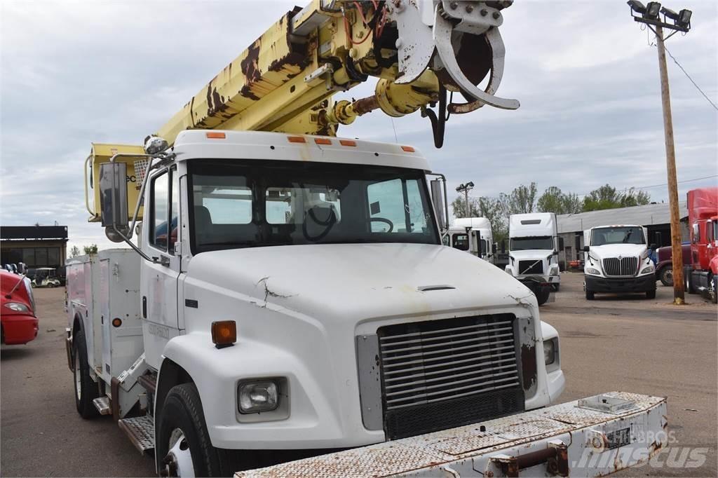 Altec D945TR Mobilās urbšanas platformu automašīnas