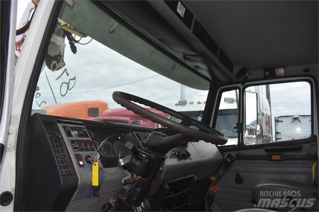 Altec D945TR Mobilās urbšanas platformu automašīnas