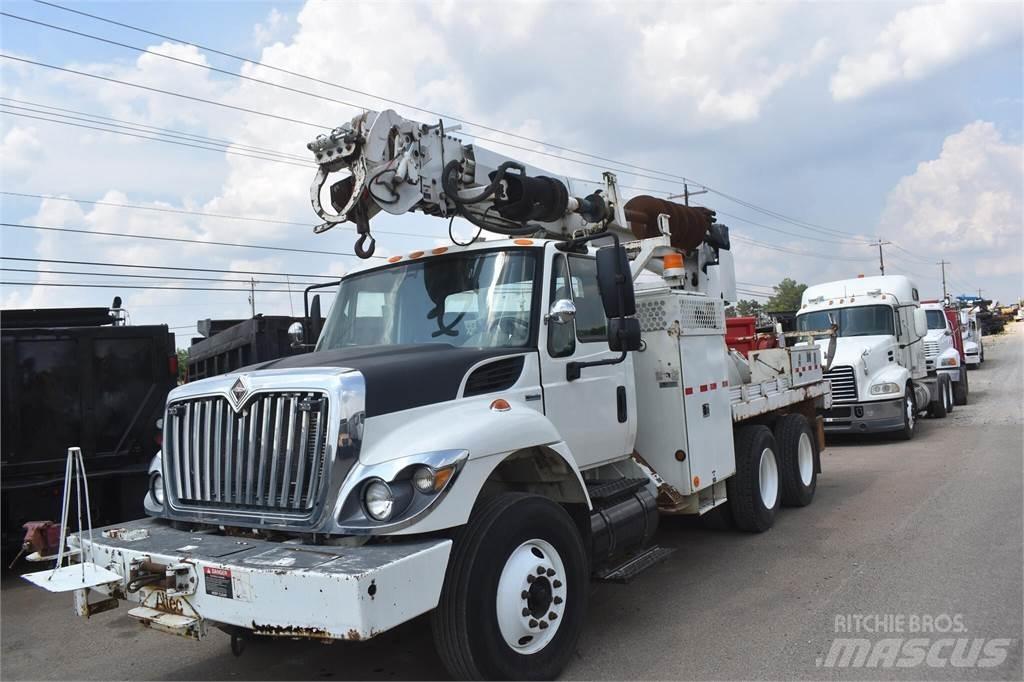 Altec DM45 Mobilās urbšanas platformu automašīnas