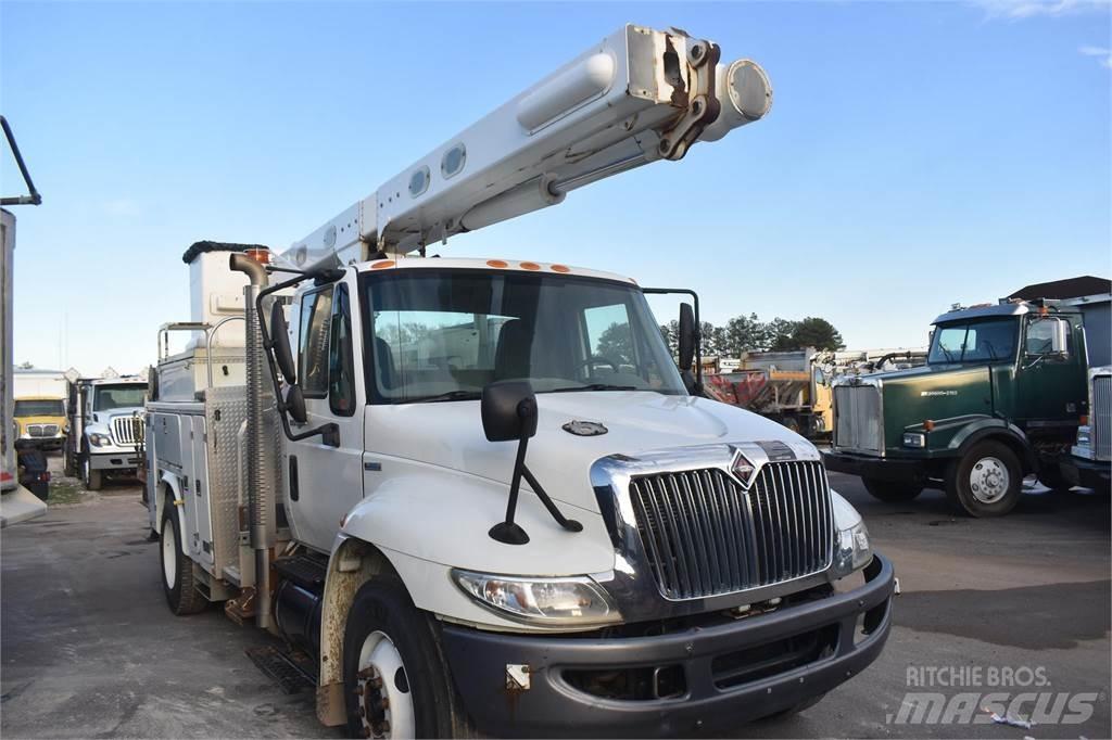 Altec L45M Pacēlāji uz automašīnas bāzes