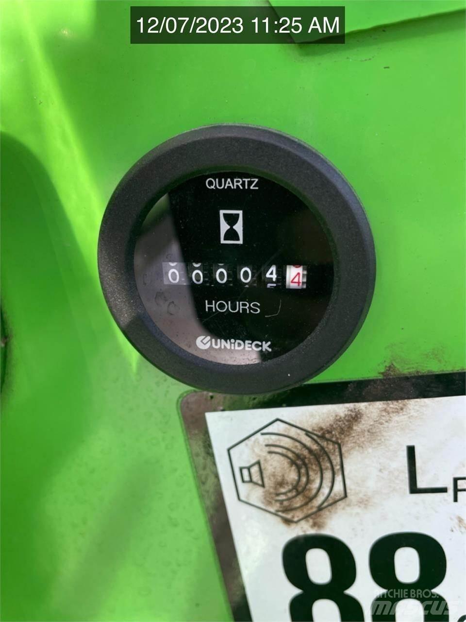 Avant 423 Iekrāvēji uz riteņiem