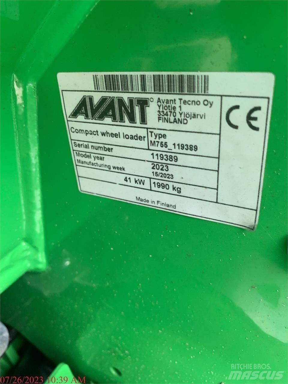 Avant 755I Iekrāvēji uz riteņiem