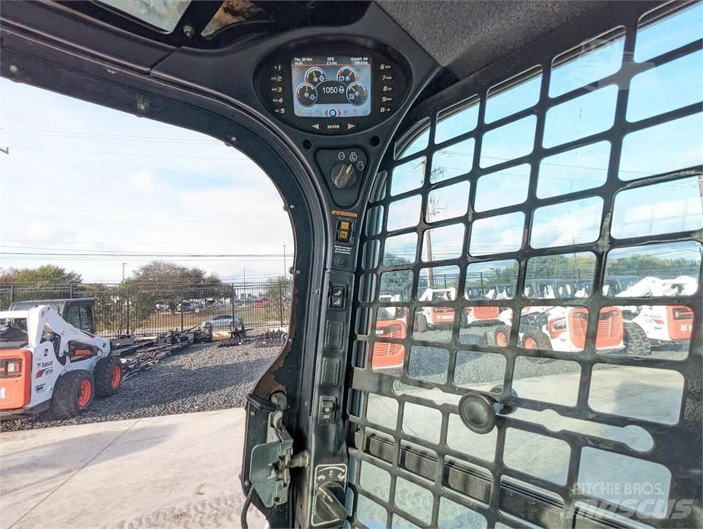 Bobcat T870 Lietoti riteņu kompaktiekrāvēji