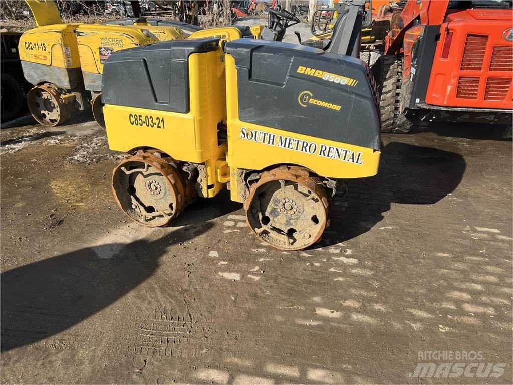 Bomag BMP8500 Piekabināmie vibroveltņi